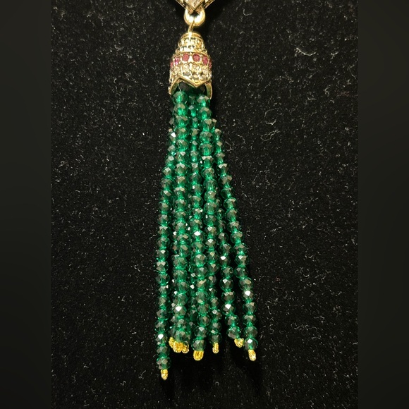 Green beaded statement necklace - Picture 6 of 9